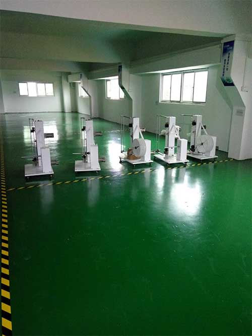 一種自動化剝皮刷扭編織機的制造方法 一種自動化剝皮刷扭編織機的制造方法